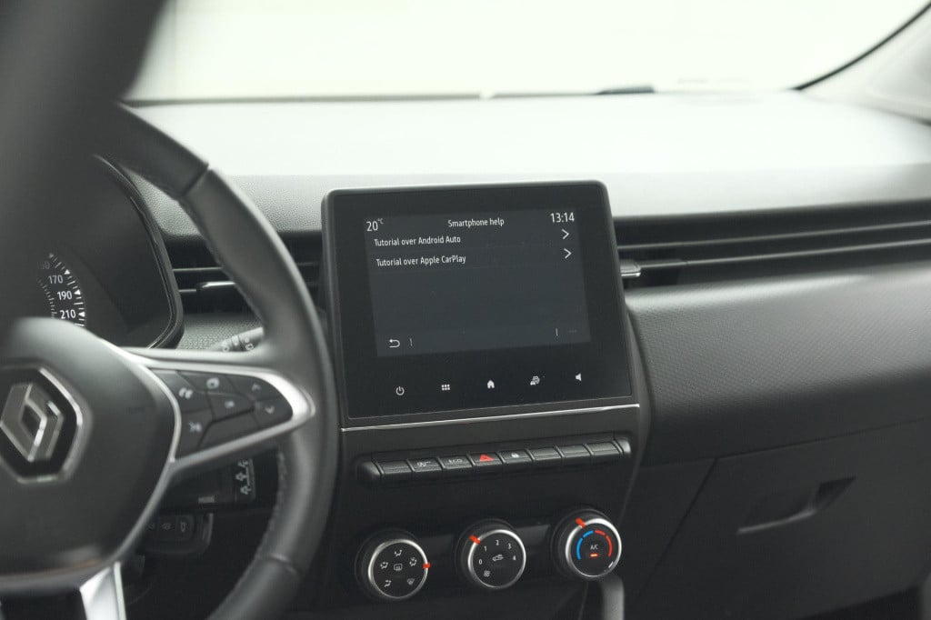 Renault Clio tce 90 equilibre | parkeersensoren | apple carplay | cruise co