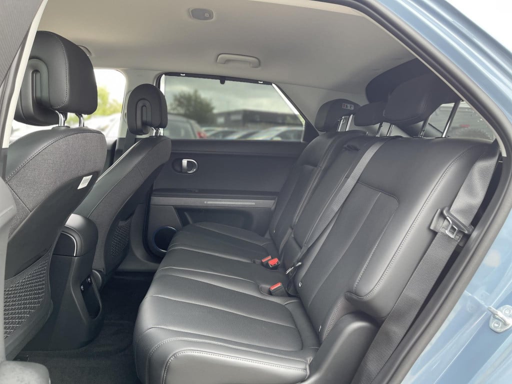 Hyundai Ioniq 5 connect+ 77.4 kwh hyundai ioniq 5 connect+ 77 kwh