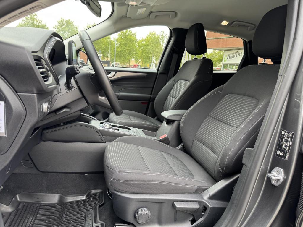 Ford Kuga 2.5 phev titanium soh 93% trekhaak, nl-auto winter pack