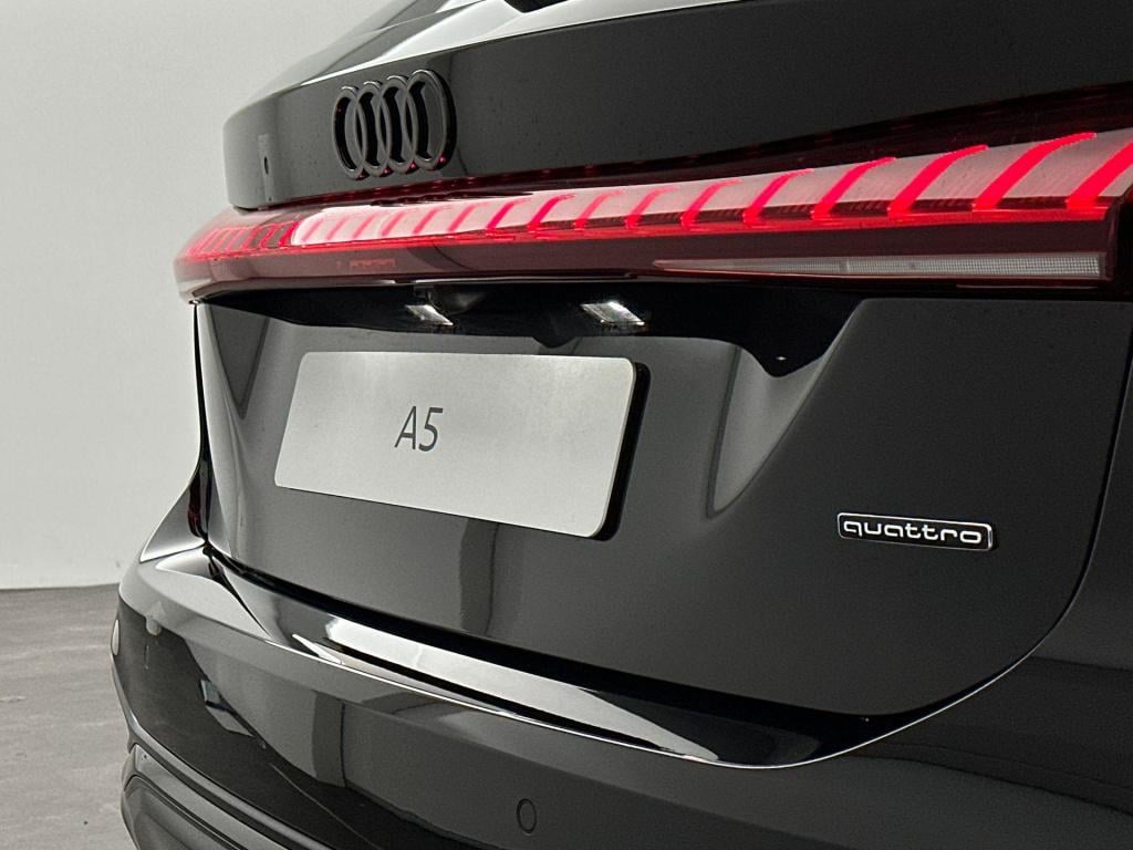 Audi A5 avant s edition e-hybrid 220 kw / 299 pk avant 7 versn.