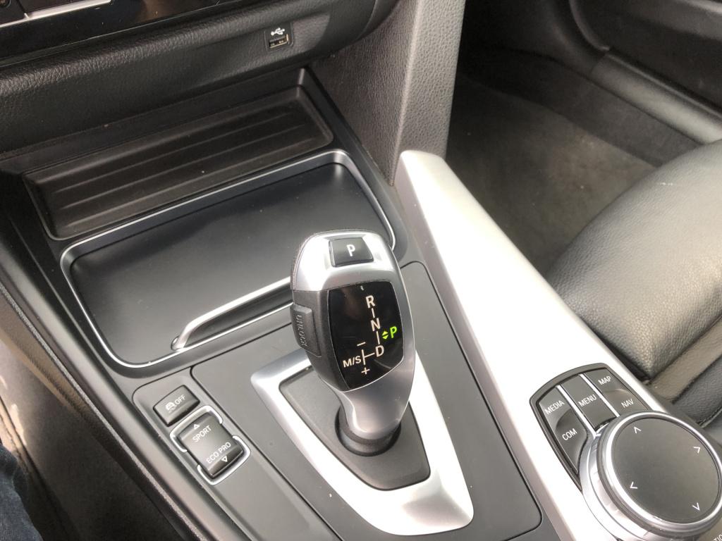 BMW 3-serie touring 318i automaat m-sport corporate lease