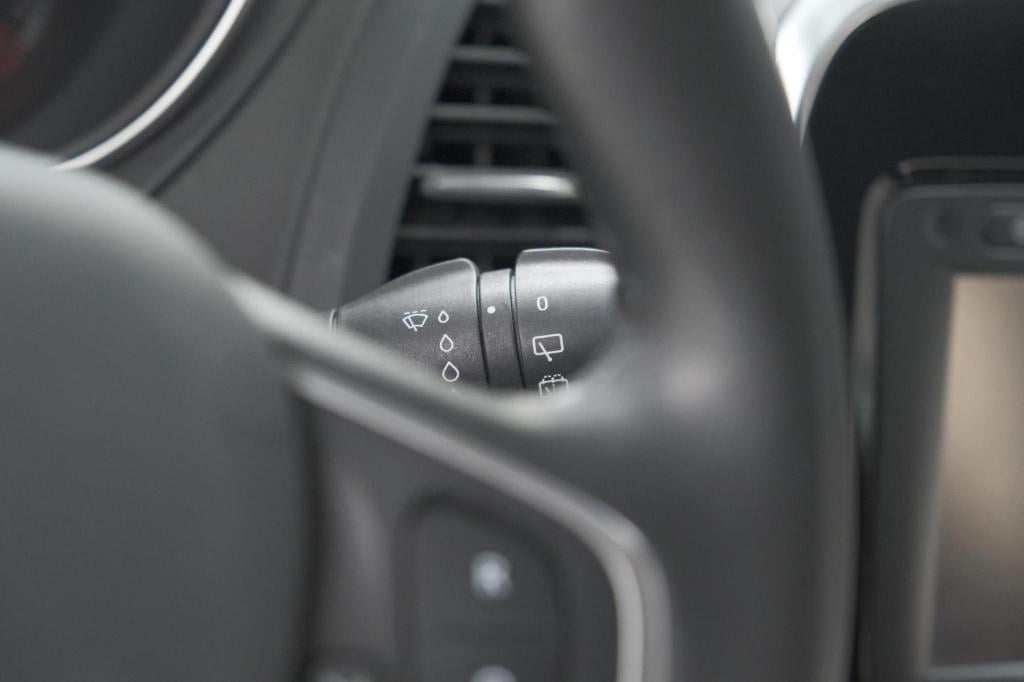 Renault Captur tce 120 edc intens | camera | stoelverwarming | navigatie | 