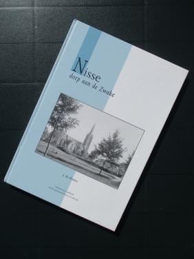 Nisse, dorp aan de Zwake door J. de Ruiter