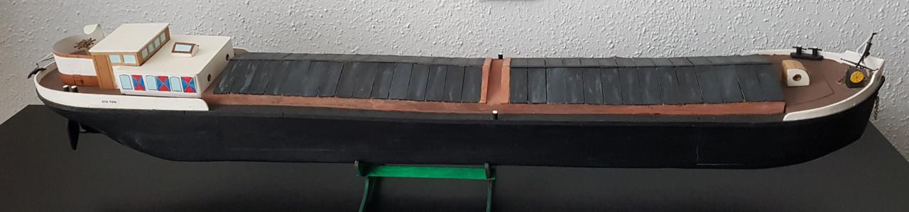 Binnenvaartschip