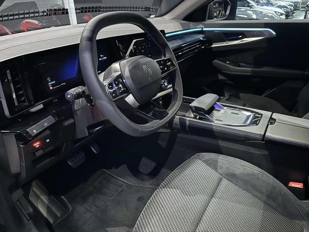 Renault Espace e-tech full hybrid 200 esprit alpine 7p.