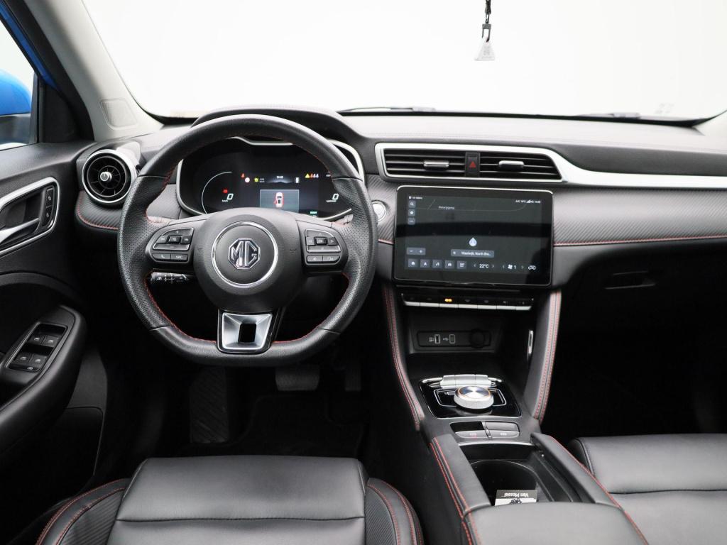 MG Zs Ev long range luxury 70 kwh | navi | leder | panoramadak | led koplam