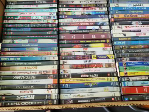 1000 DVDs