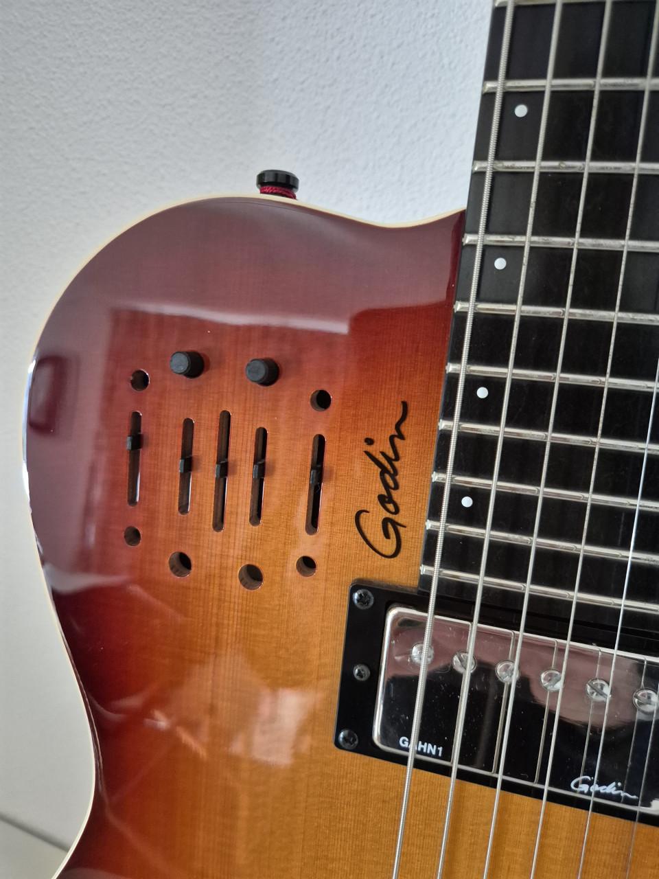 Godin A6 Ultra Cognac Burst