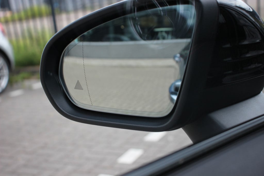 Mercedes-Benz Cla 220 4matic premium plus amg | pano | memory | acc | camer