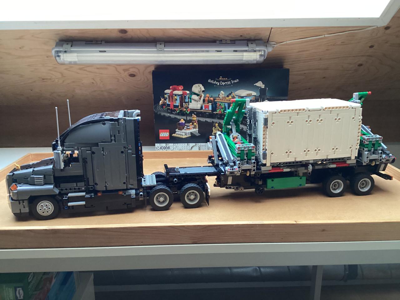 Lego Technic set 42078 Mack Anthem, in nieuwstaat, 1x gebouwd.