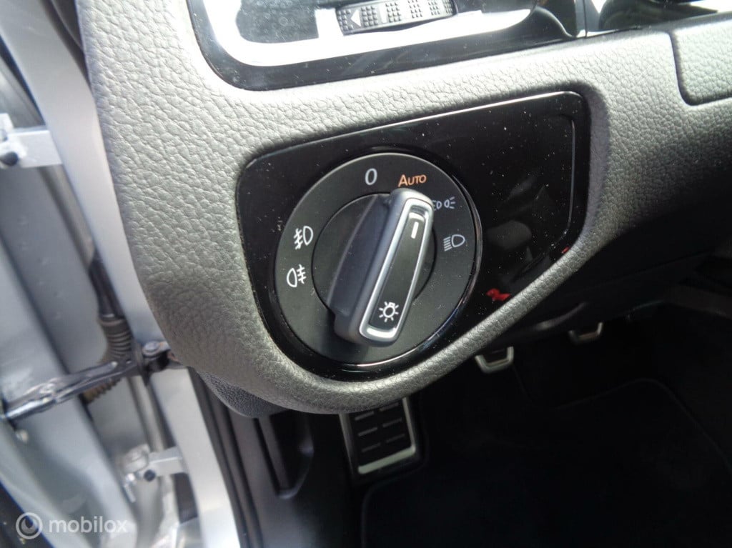 Volkswagen Golf variant 1.5 tsi highline/airco/lm velgen/trekhaak/1st eig/c