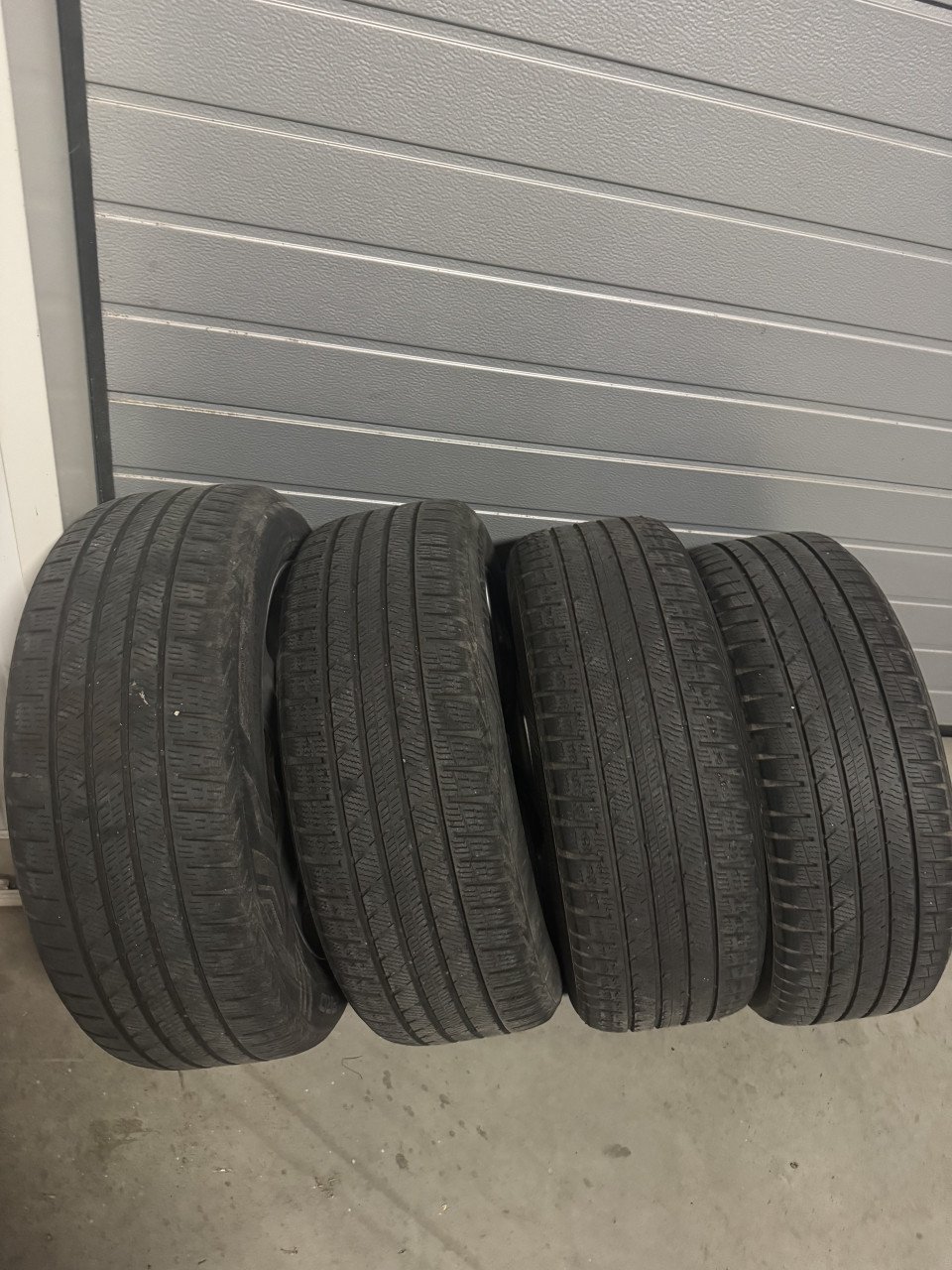 4 stuks Audi velgen 235/55 R19 105W