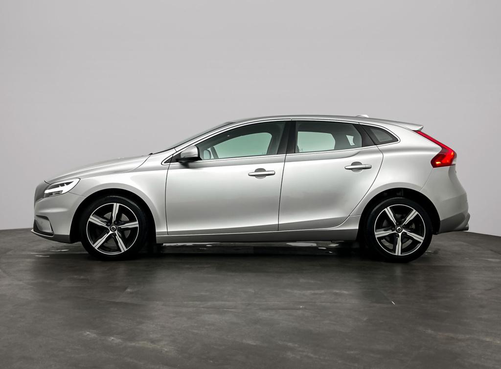 Volvo V40 1.5 t2 r-design