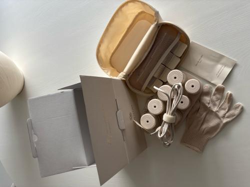 Olcay Gulsen hot hair roller set