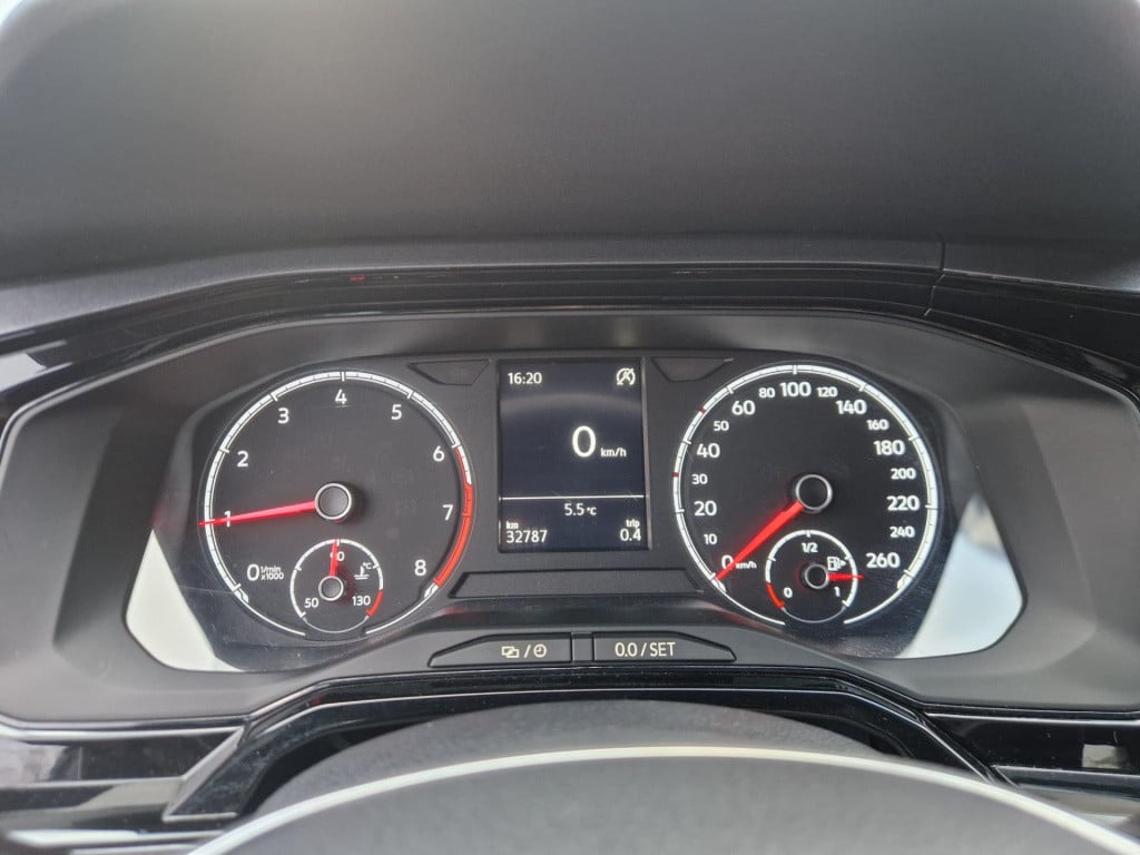 Volkswagen Polo 1.0 tsi comfortline | cruise control adaptief | airco | hal