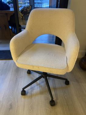 Leuke buro stoel met wielen