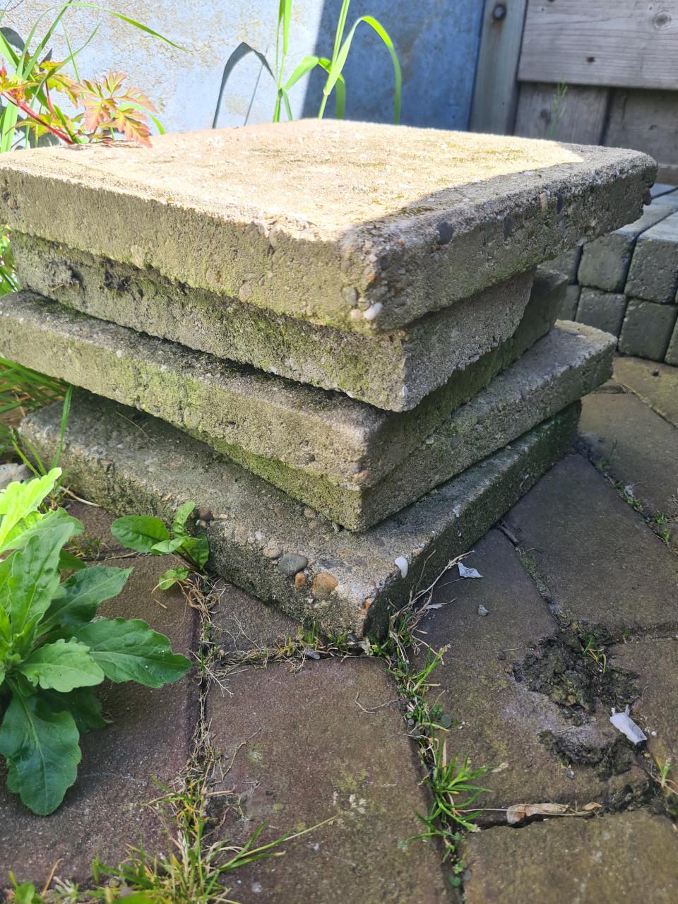 Gratis stoeptegels 4 stuks 30x30cm