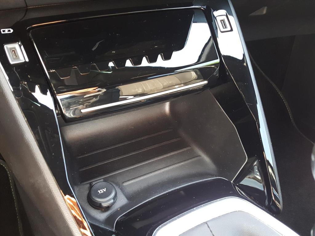 Peugeot 208 1.2 100pk gt alcantara bekleding | apple carplay & android auto