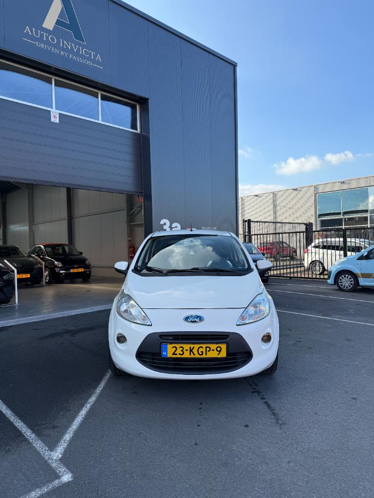 Ford KA 1.2 titanium - airco - 1e eigenaar