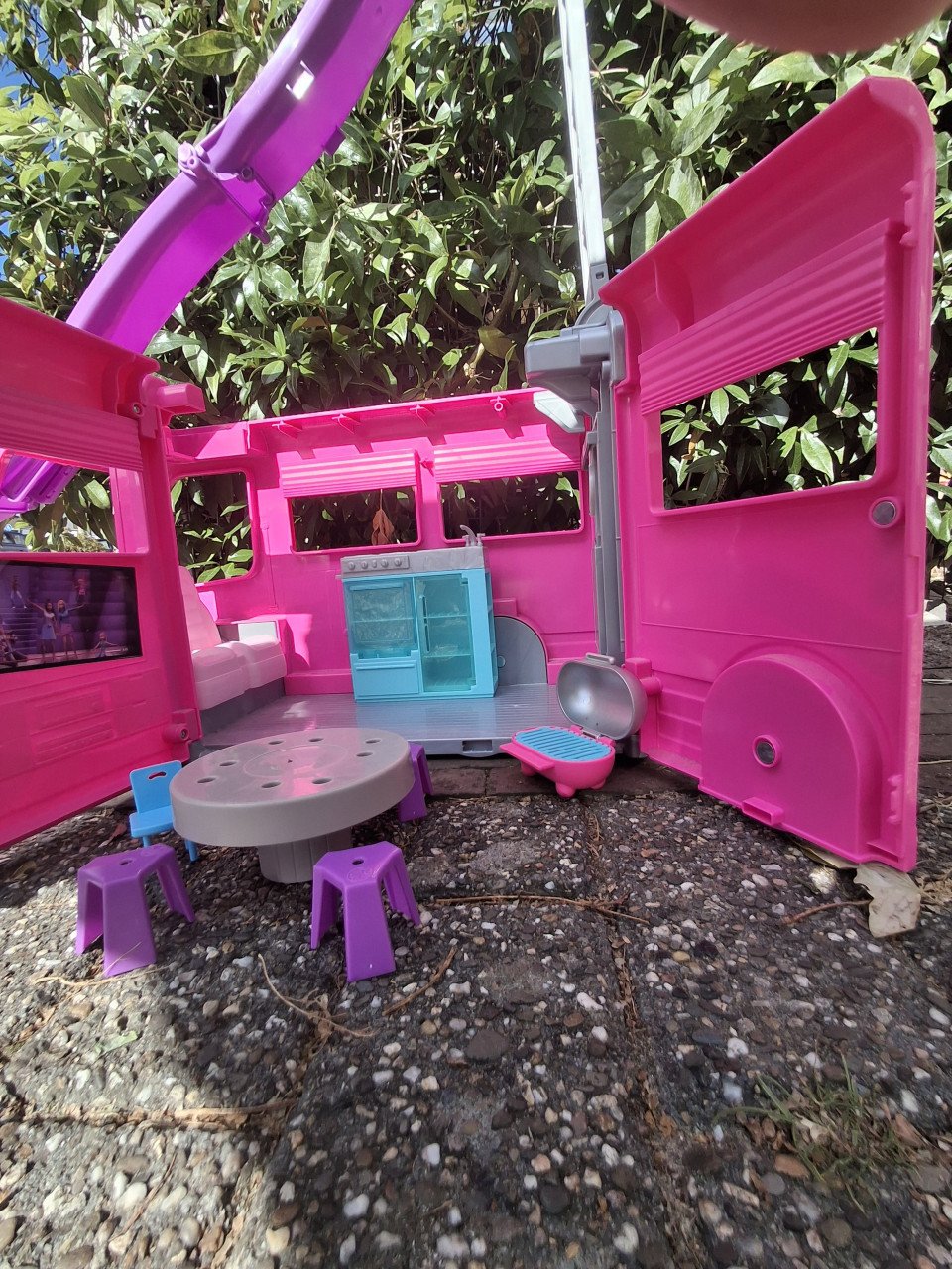 Barbie camper