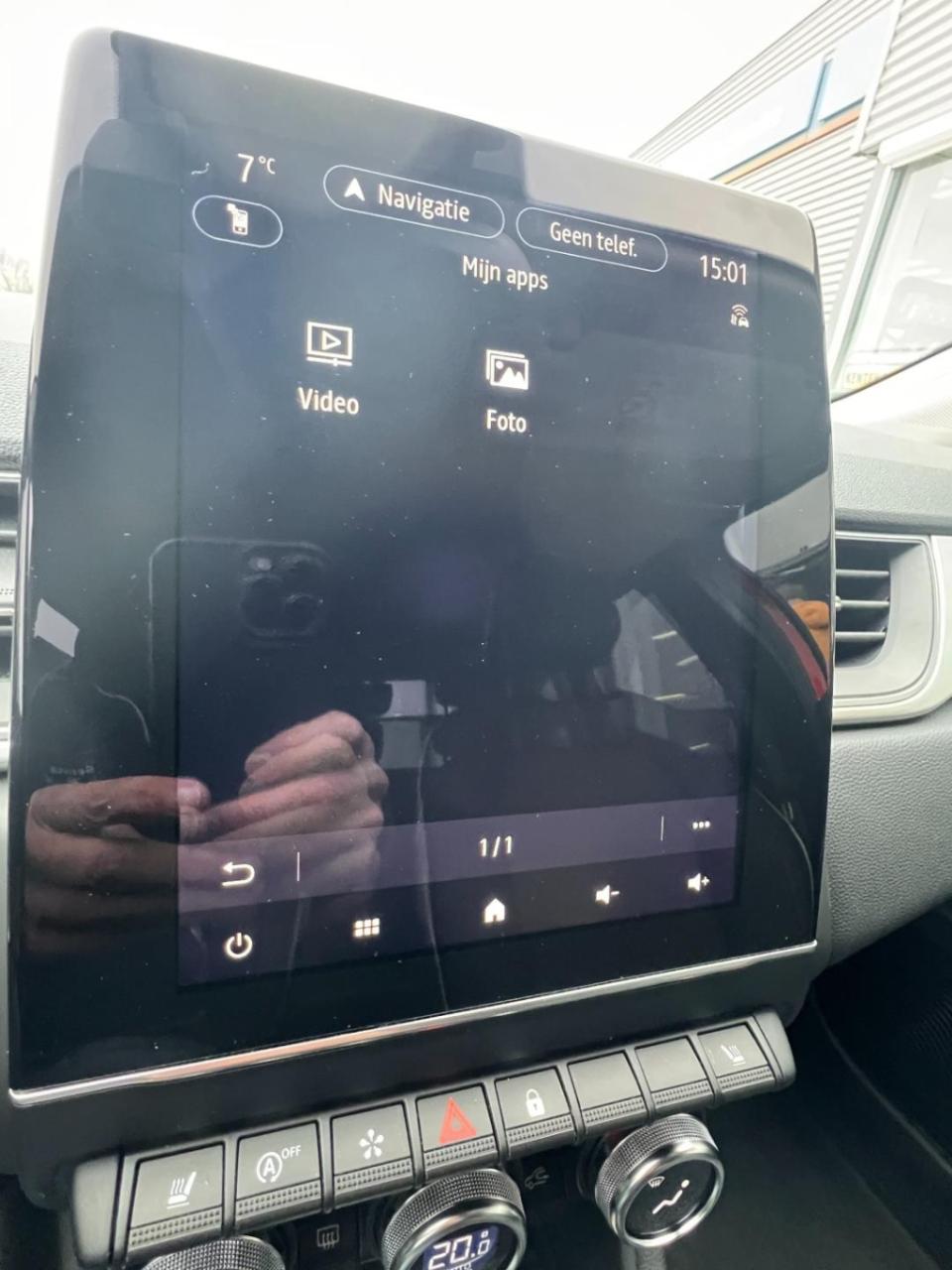 Renault Captur 1.3 tce 140 aut, intens met vele opties, camera, zelf sturen