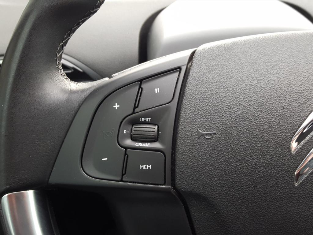 Citroen Grand C4 Picasso 130pk s&s business 7persoons trekhaak | apple carp