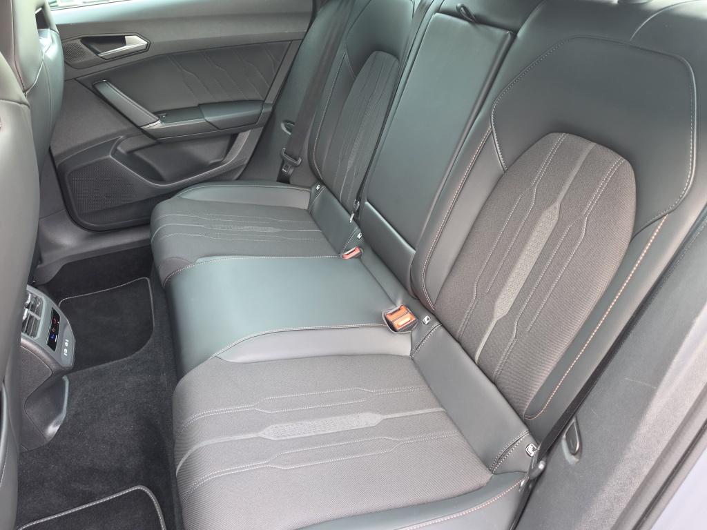 Cupra Leon Sportstourer vz e-hybrid