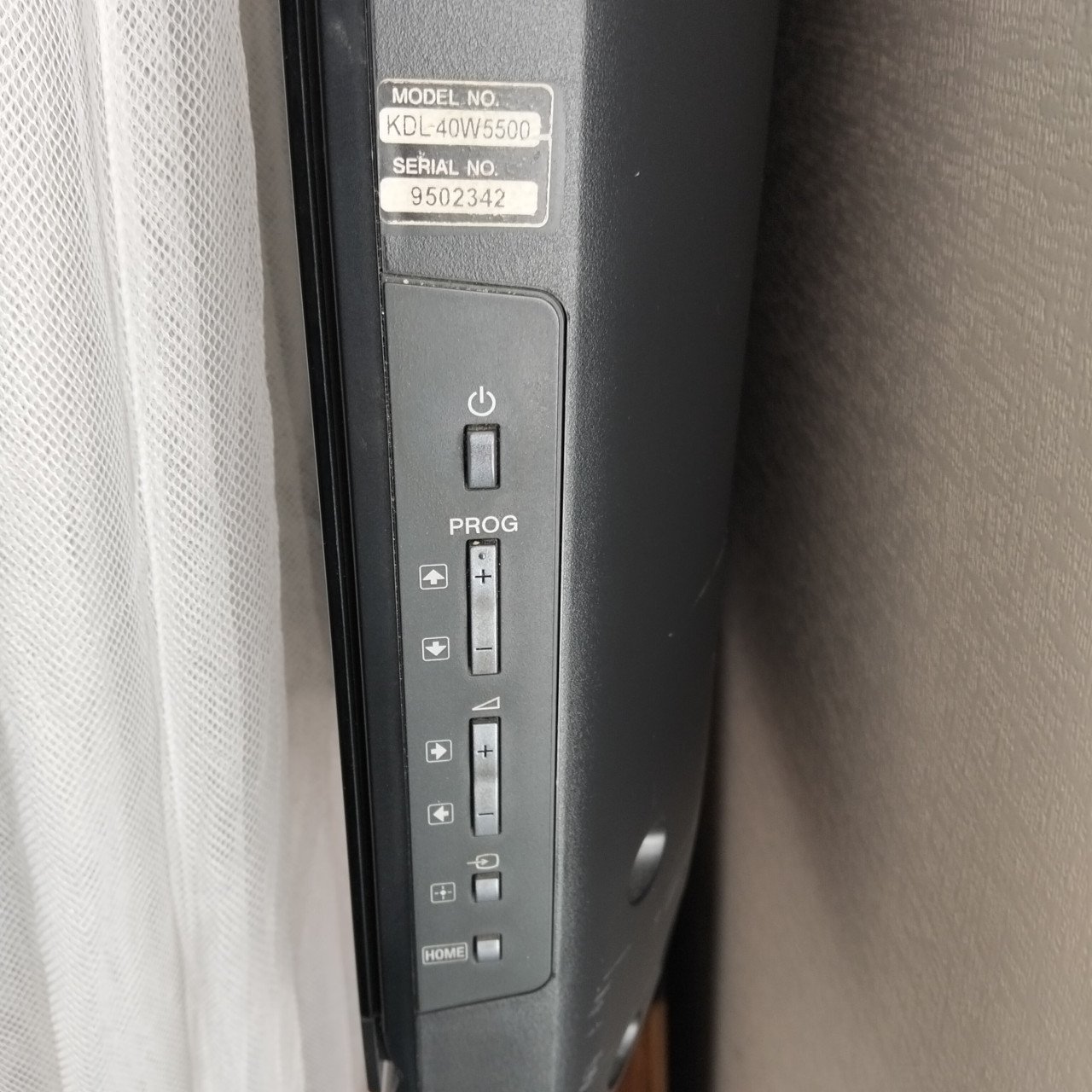 TEKOOP TELEVISIE SONY BRAVIA