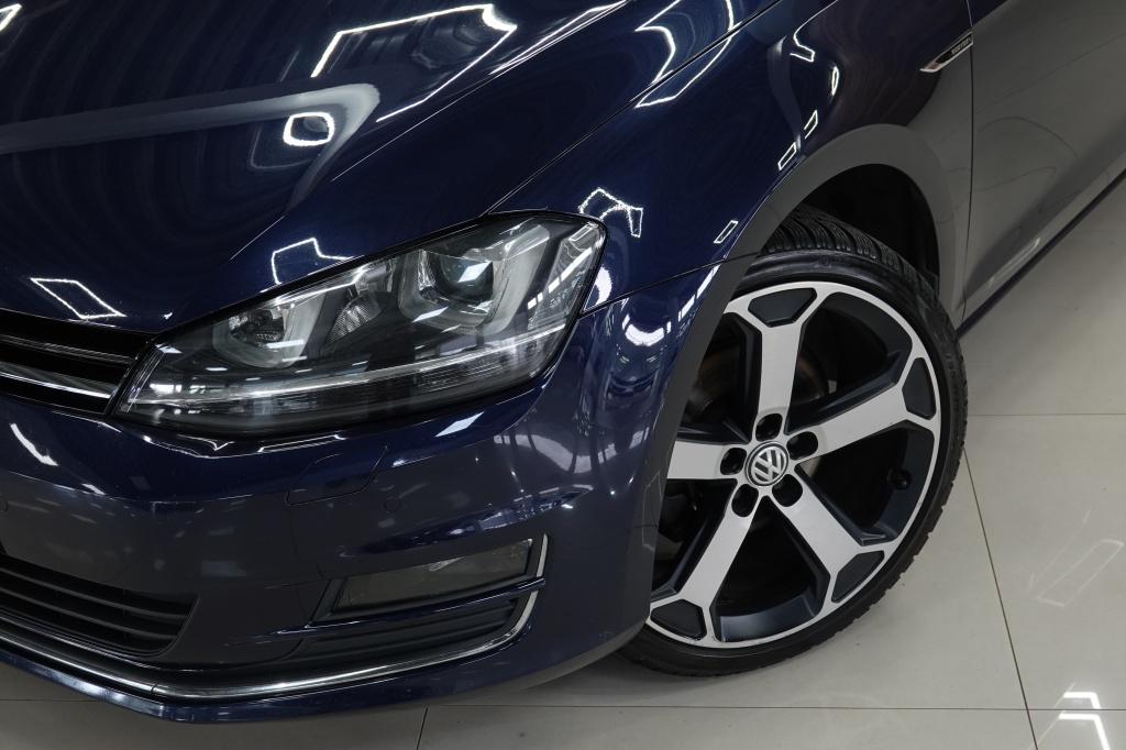 Volkswagen Golf 1.4 tsi | acc | camera | pdc | 19' |
