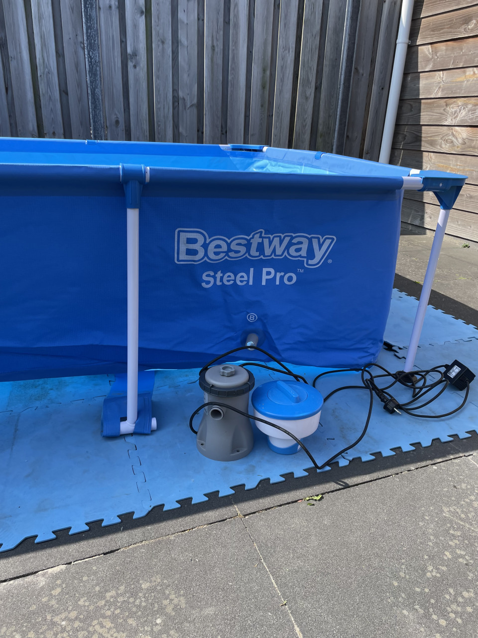 Zwembad bestway steel pro