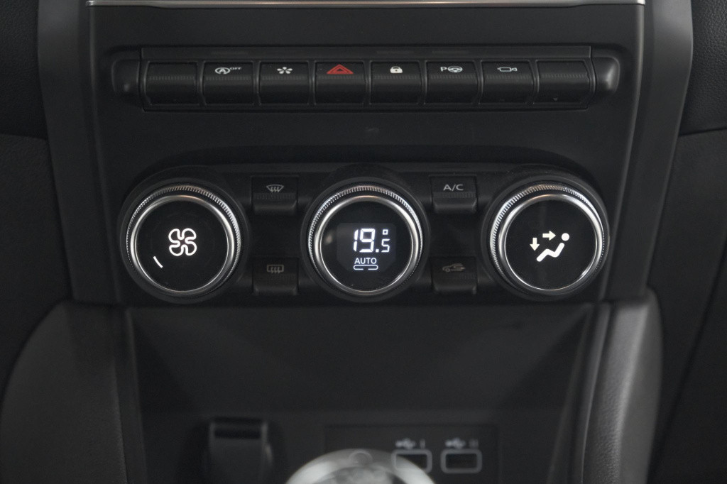 Renault Captur tce 90 techno | 360 camera | 9.3 inch grootscherm | apple ca