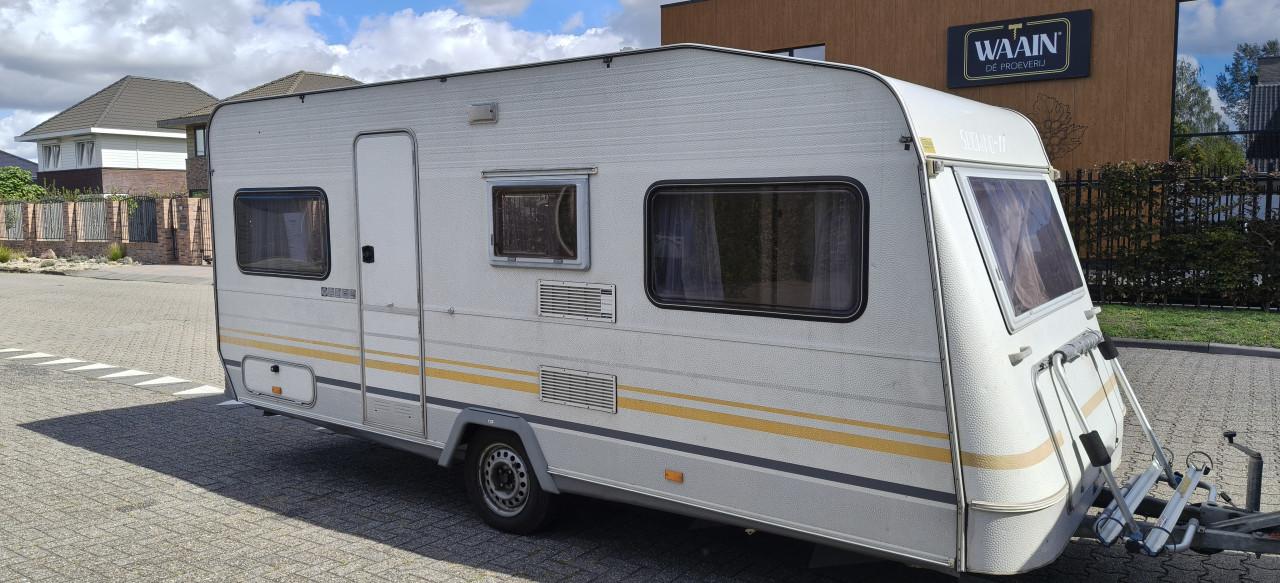 Knaus Sudwind 485 TU 1992Bjaar,Isabella voortent , Fietsedrager,Vaste water