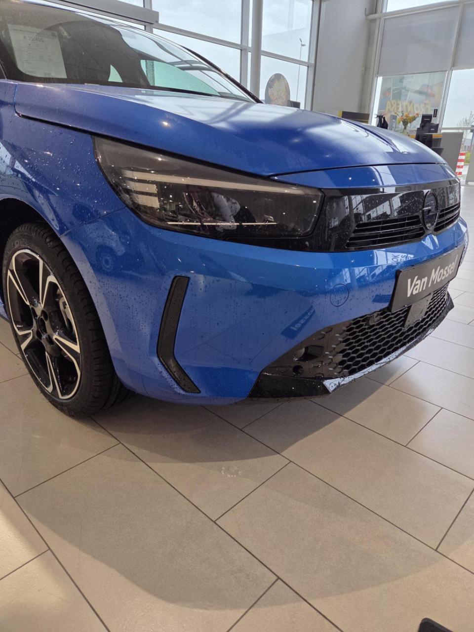 Opel Corsa 1.2 turbo yes