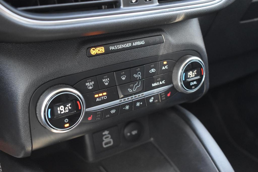 Ford Kuga 2.5 phev vignale | elektrisch wegklapbare trekhaak | climate cont