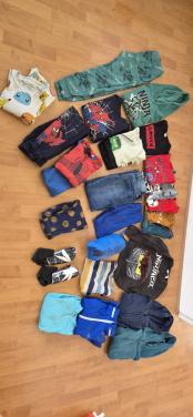 Kledingpakket jongens 122/128 herfst/winter + winterjas