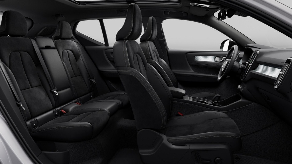 Volvo Ex40 extended range ultra dark 20" inch