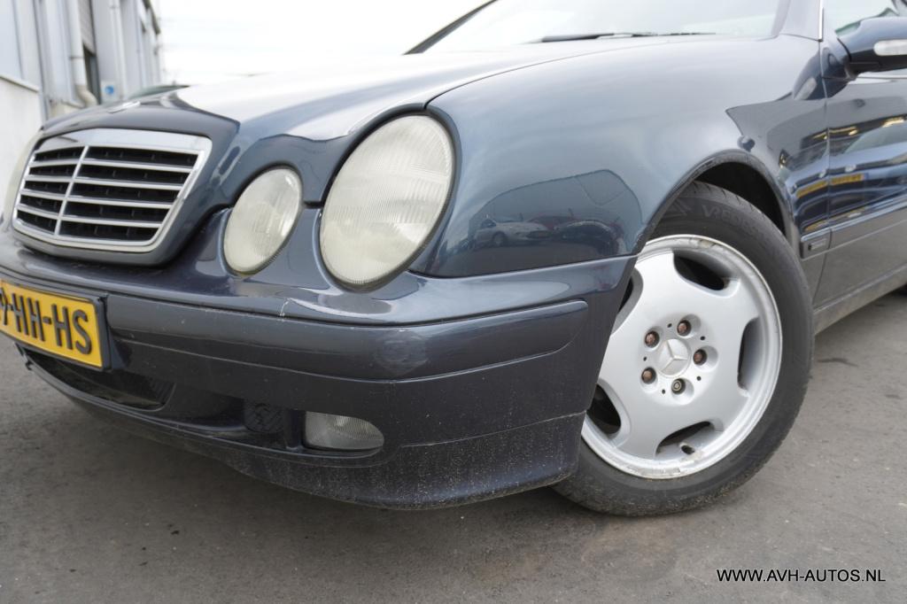 Mercedes-Benz Clk-klasse coupé 200 k. elegance automaat