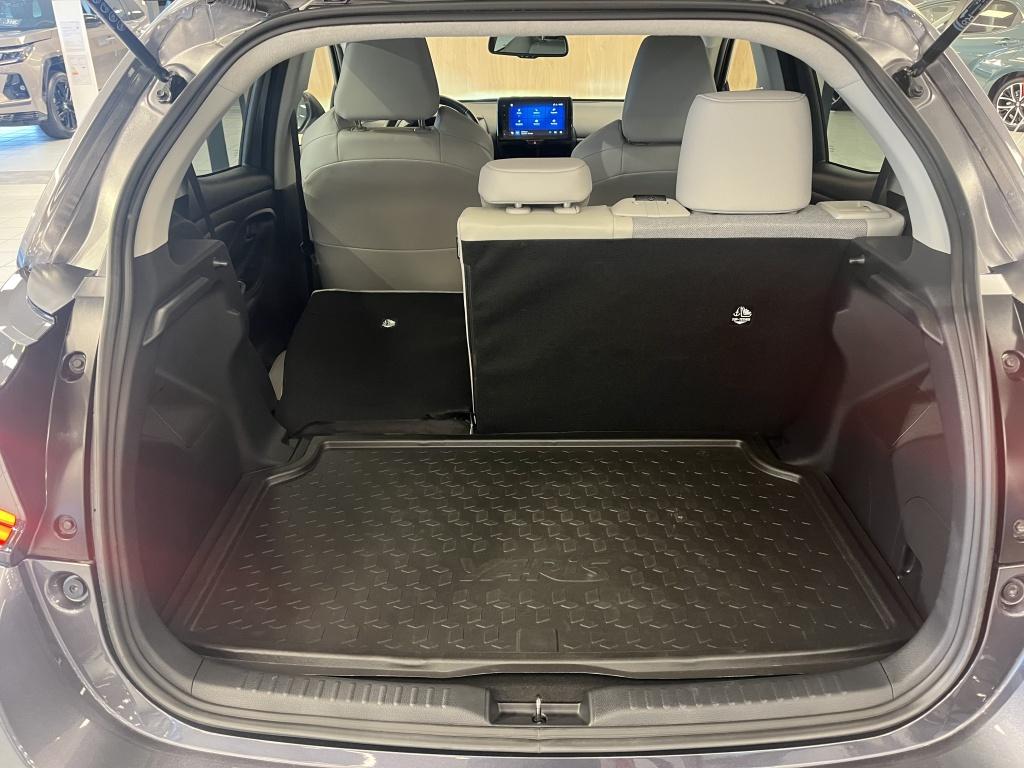 Toyota Yaris 1.5 hybrid executive