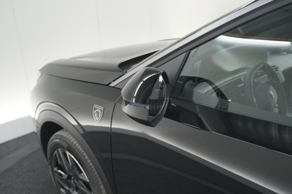 Peugeot 3008 1.2 hybrid 145 gt | elektrische kofferklep | camera | adaptiev