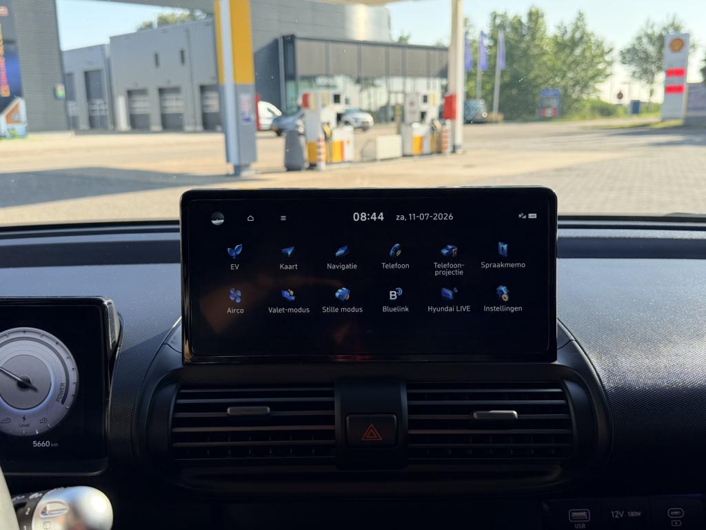 Hyundai Inster evolve plus 49 kwh apple/android carplay | lm-velgen |stoelv