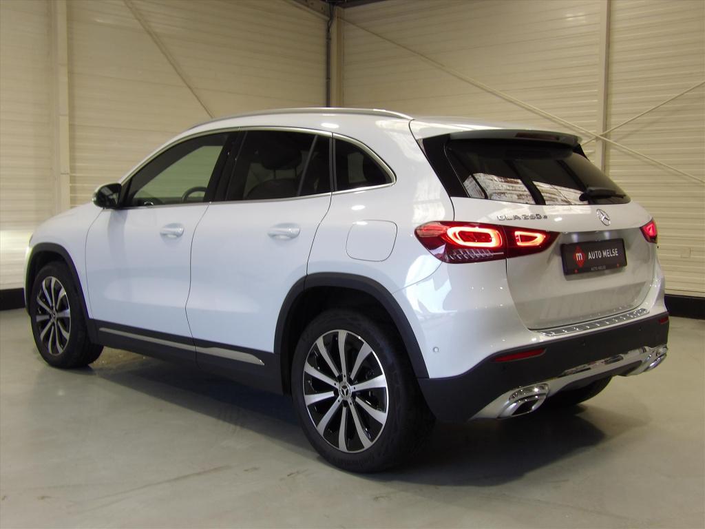 Mercedes-Benz Gla-klasse 250 e progressive 218pk 8g-dct