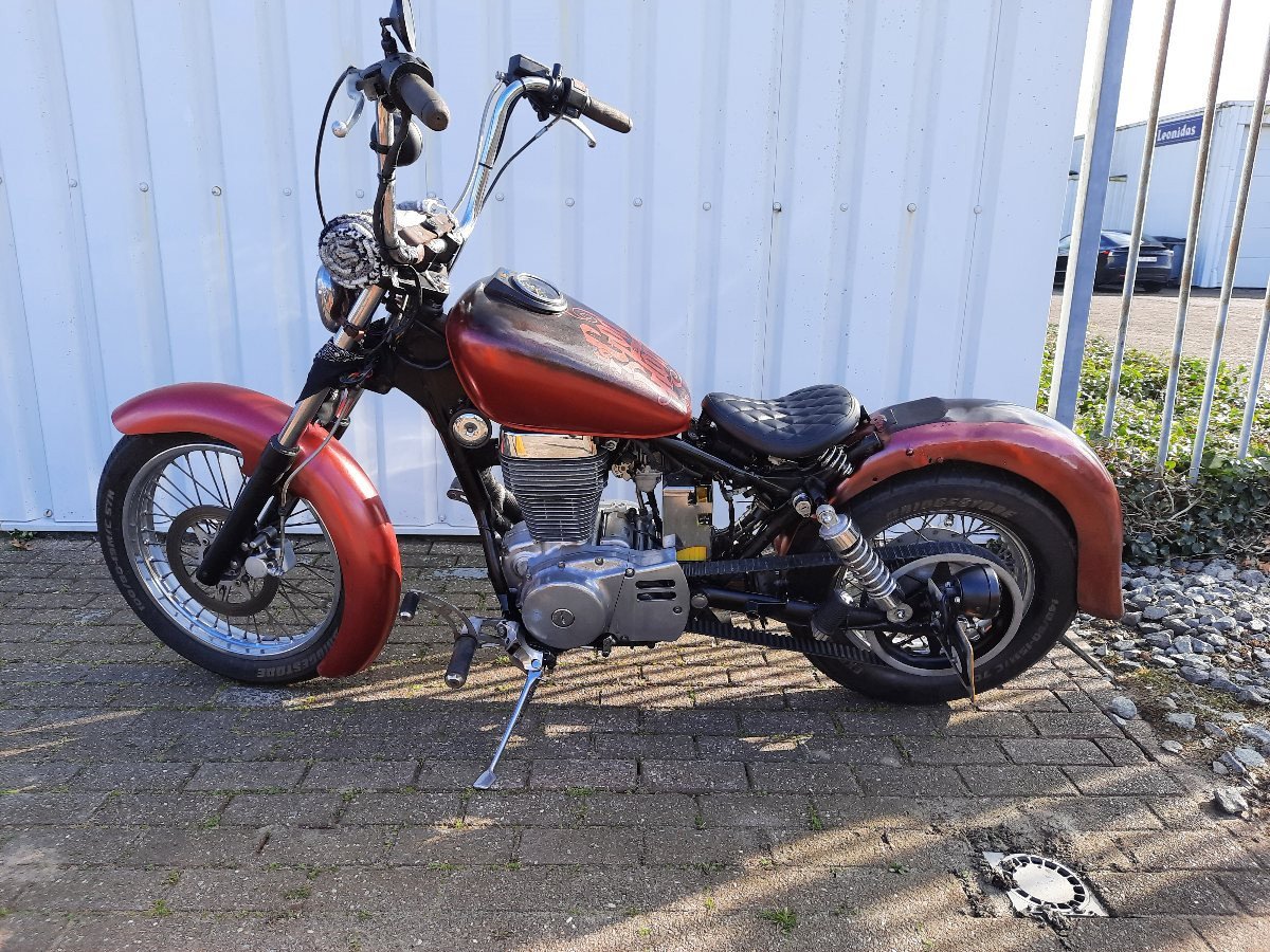 Suzuki LS650 bobber