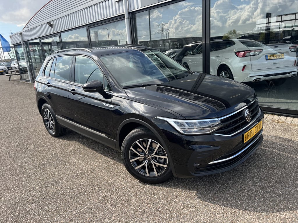 Volkswagen Tiguan 1.4 tsi ehybrid life edition 245pk | achteruitrijcamera |
