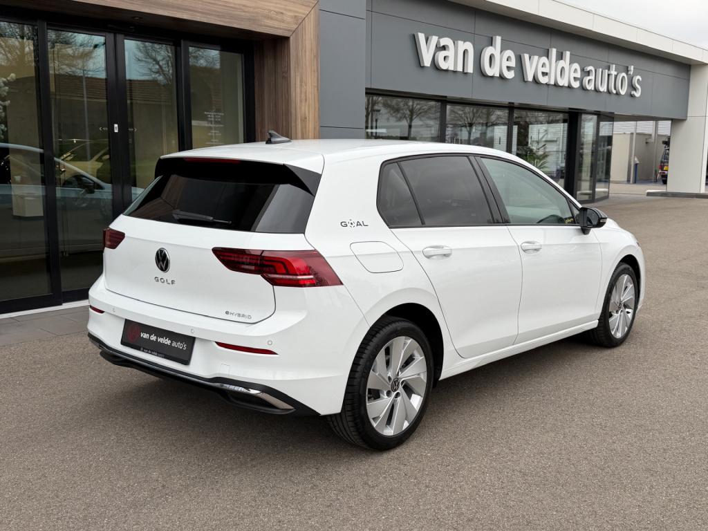 Volkswagen Golf 1.5 ehybrid goal | camera | head-up | dode hoek | carplay |
