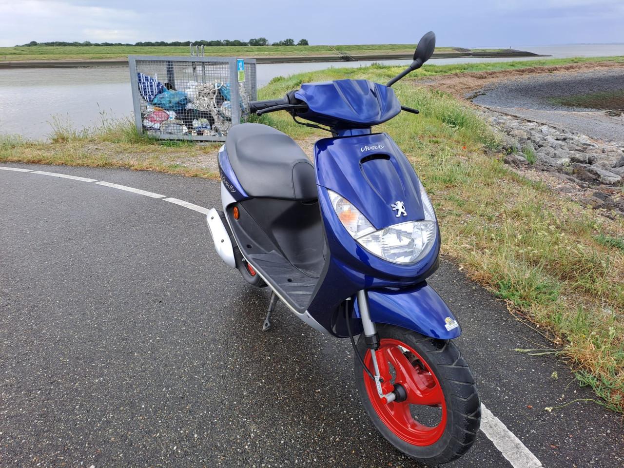 Te koop mooie peugeot vivacity
