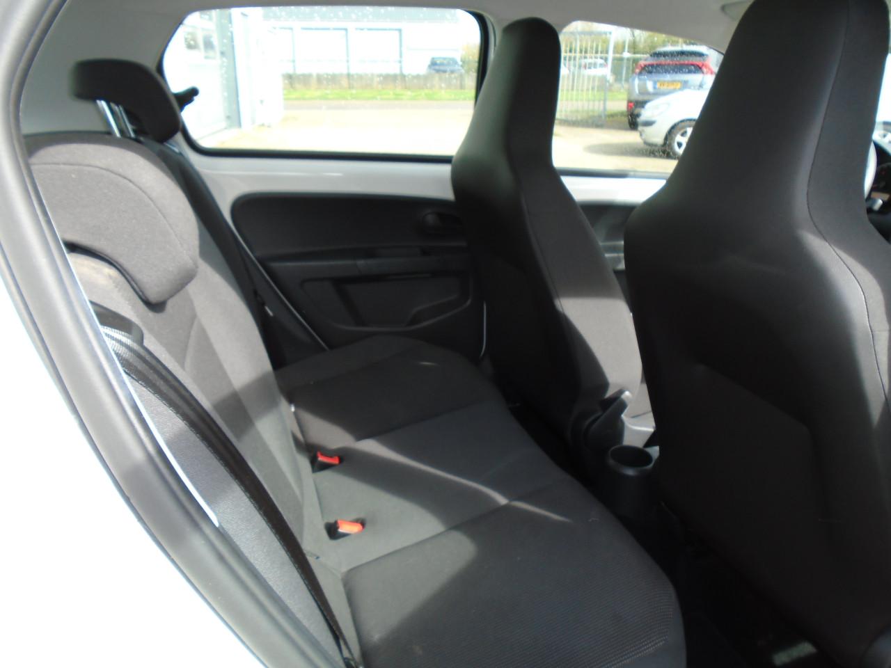 VW Up! 1.0 Take Up!