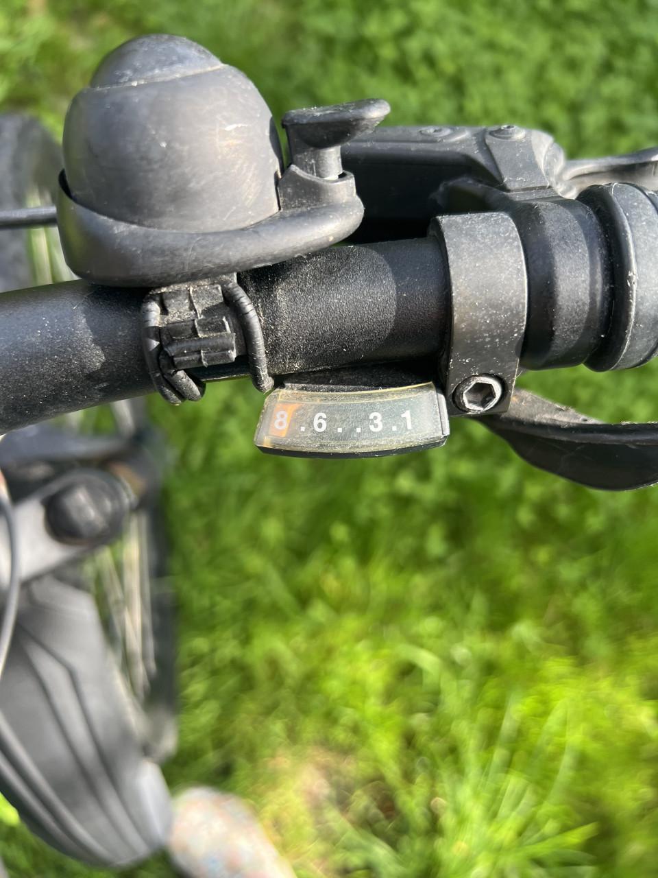 Dames Cube mountainbike access Eaz