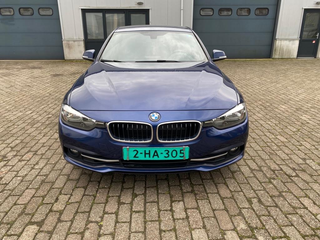 BMW 3-serie 330e