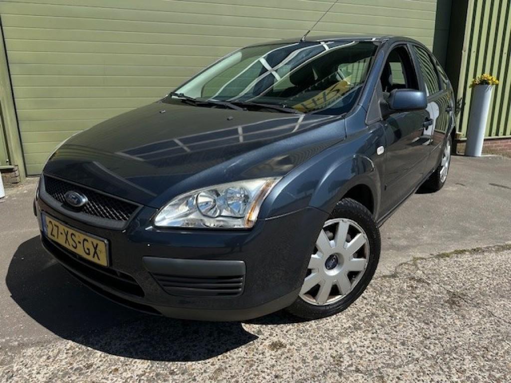 Ford Focus 1.4 - 16v trend cruise trekhaak