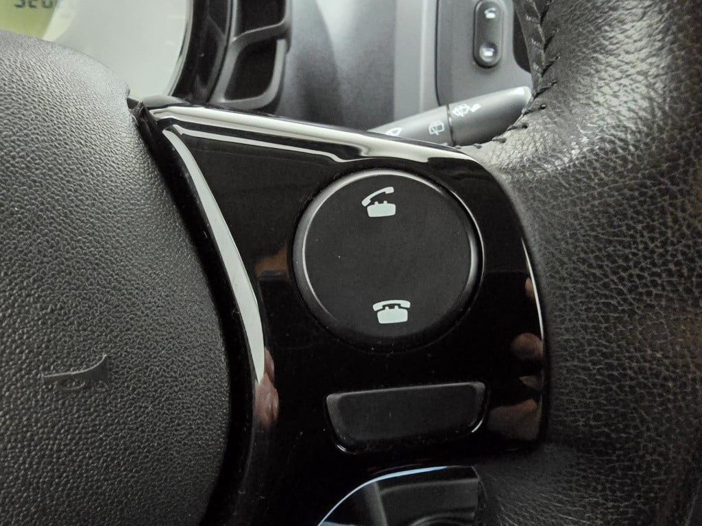 Peugeot 108 occasion 1.0 e-vti active met airco en bluetooth audio | sporti